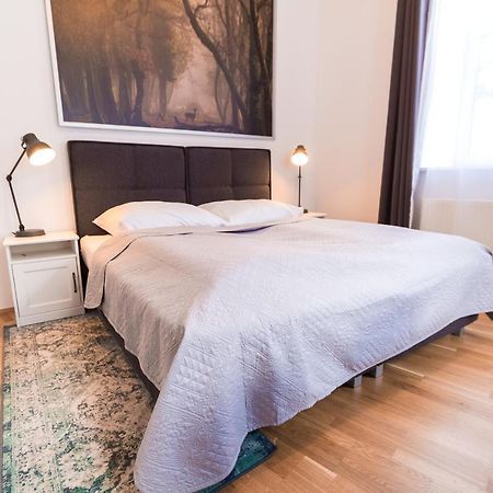 Apartment Familienplatz I Contactless Check-In Vídeň Exteriér fotografie