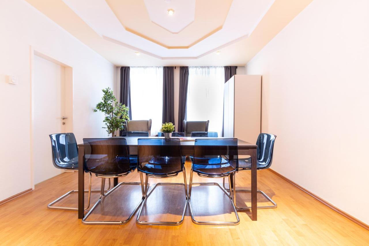 Apartment Familienplatz I Contactless Check-In Vídeň Exteriér fotografie