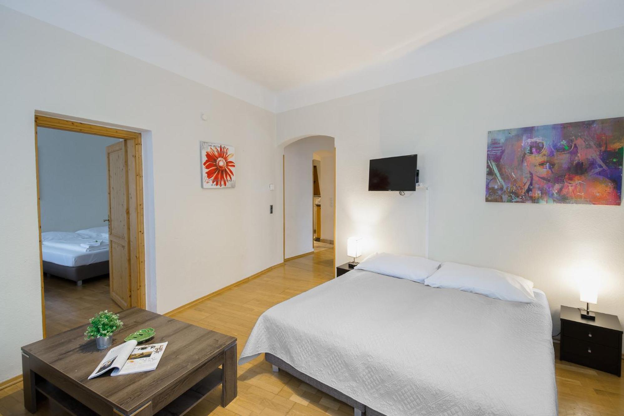Apartment Familienplatz I Contactless Check-In Vídeň Exteriér fotografie